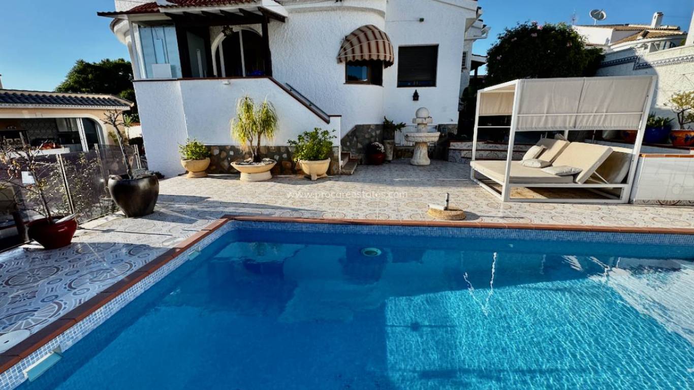 Resale - Villa - Ciudad Quesada