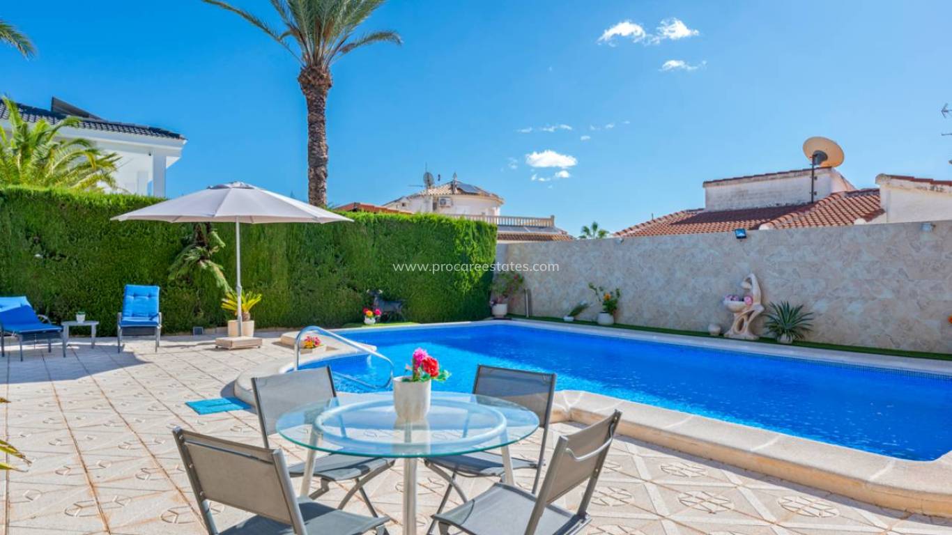 Resale - Villa - Ciudad Quesada