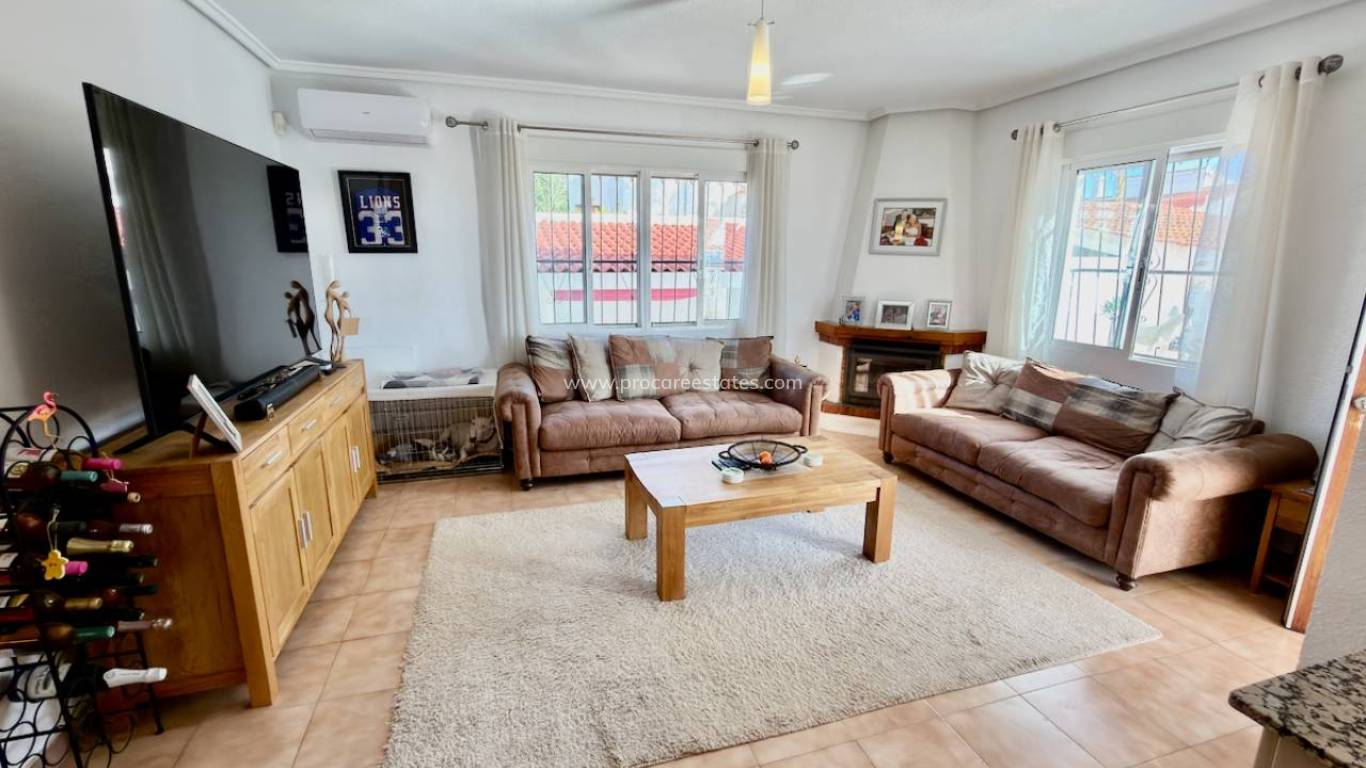 Resale - Villa - Ciudad Quesada