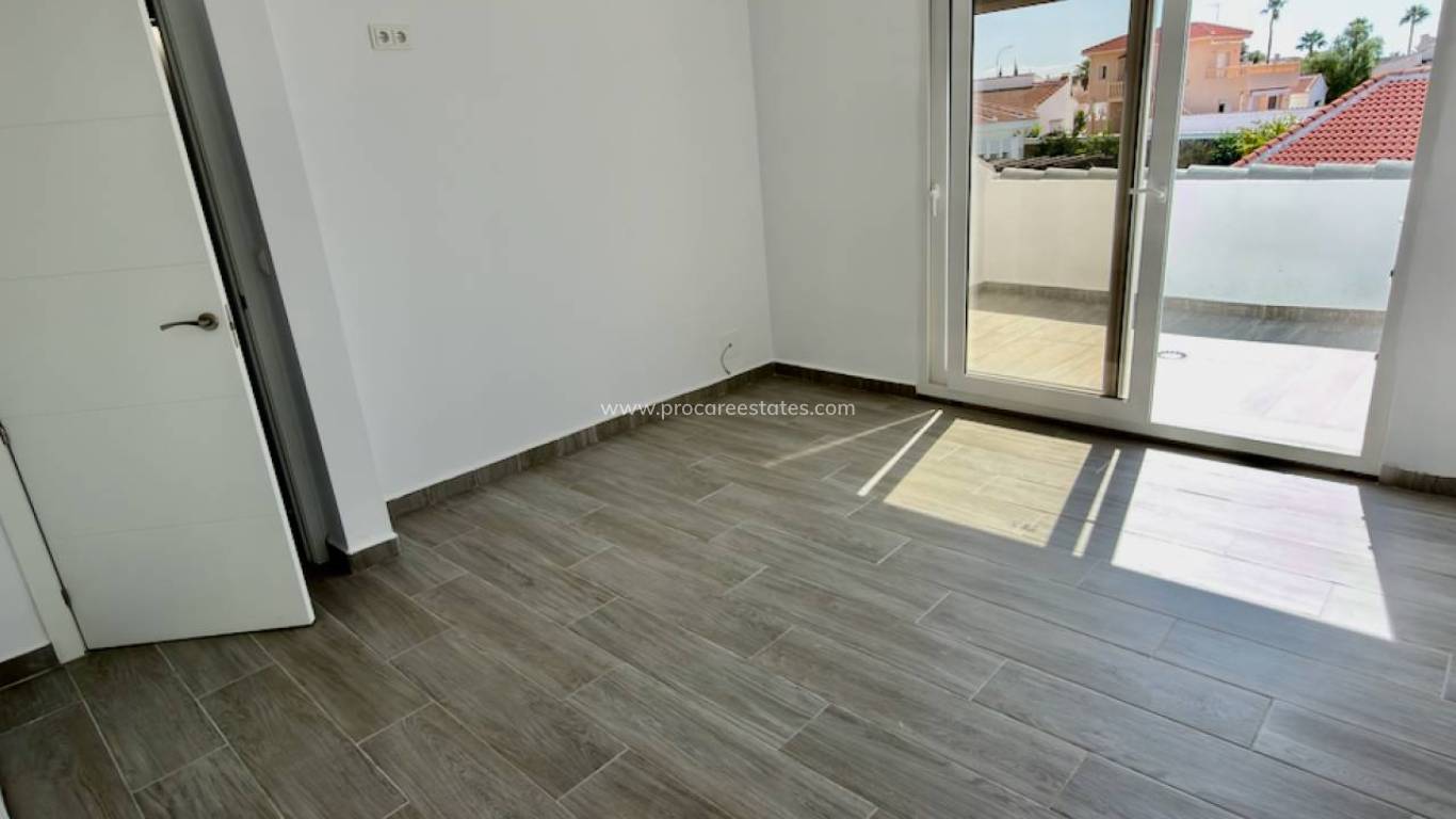 Resale - Villa - Ciudad Quesada