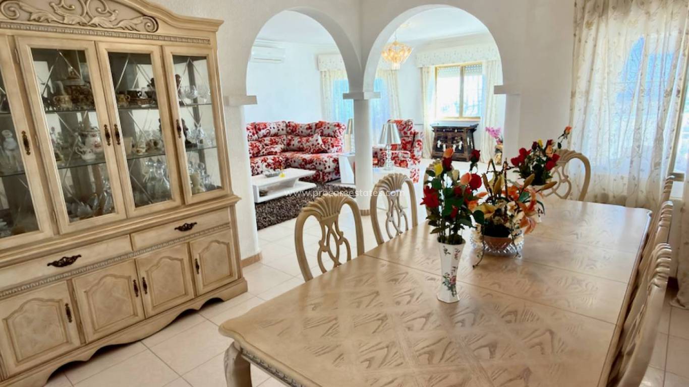 Resale - Villa - Ciudad Quesada