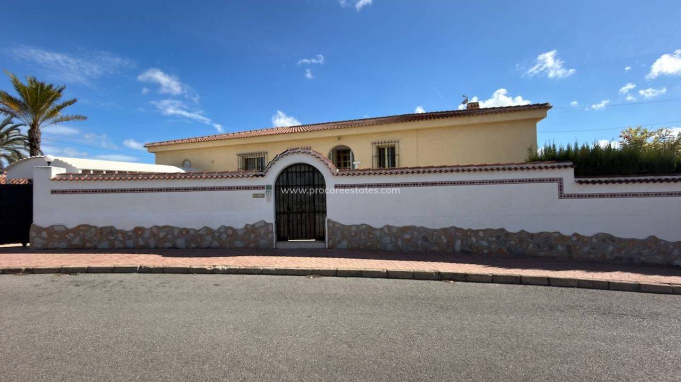 Resale - Villa - Ciudad Quesada
