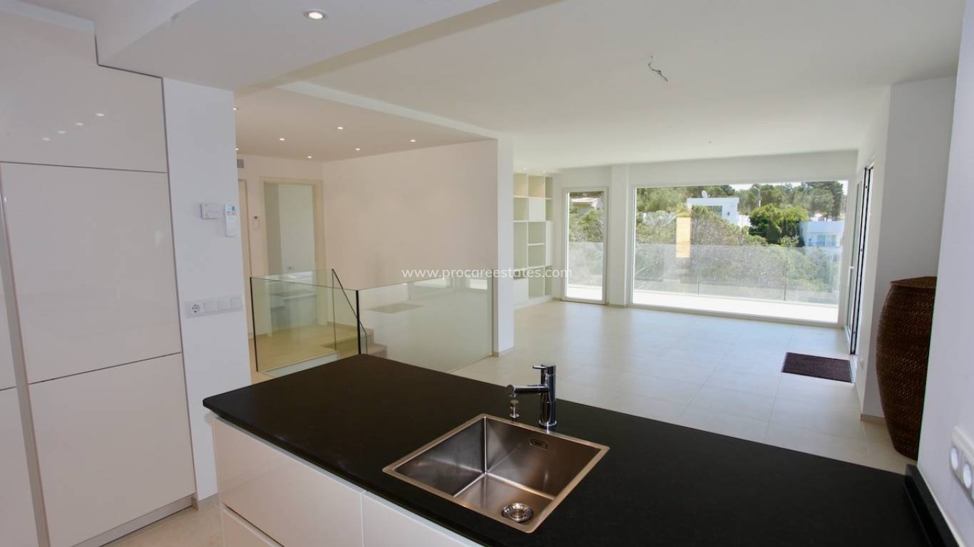 Resale - Villa - Costa d'en Blanes - Calvià