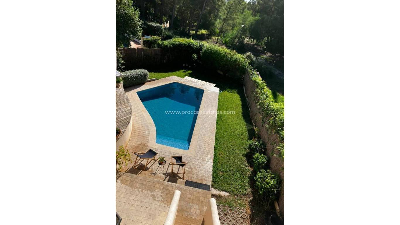 Resale - Villa - Costa de la Calma - Calvià