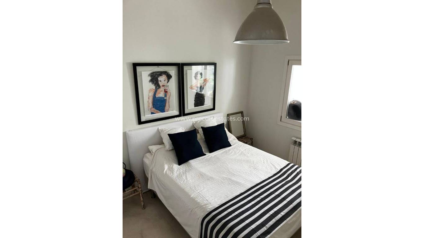 Resale - Villa - Costa de la Calma - Calvià