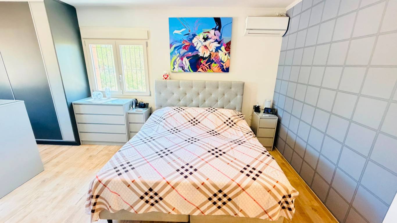 Resale - Villa - Daya Vieja