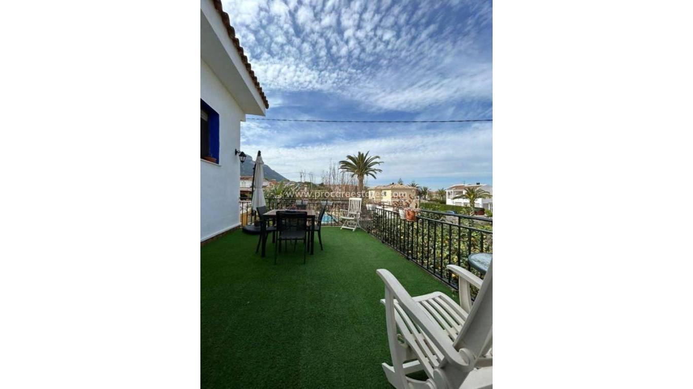 Resale - Villa - Denia - El montgo