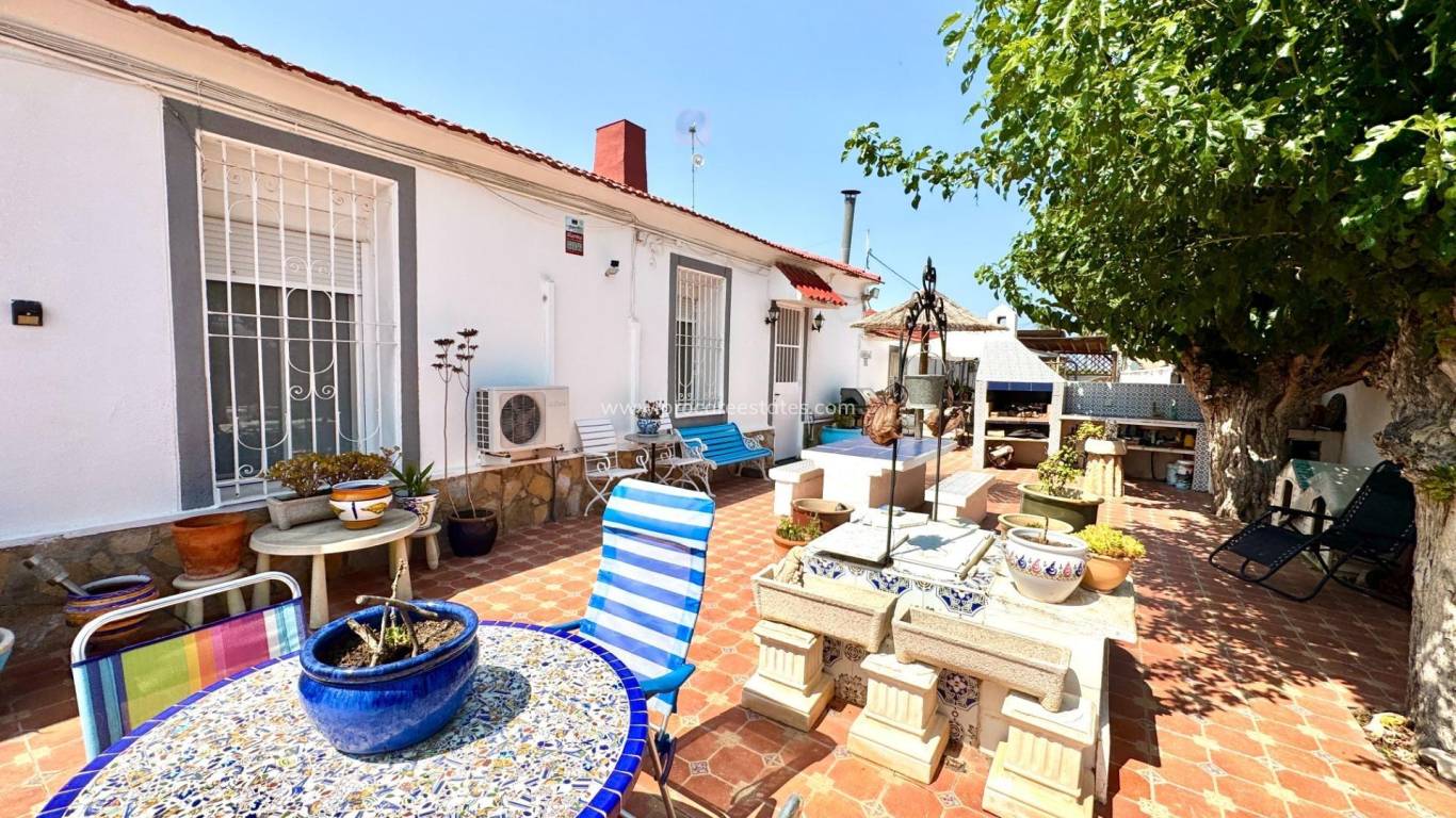 Resale - Villa - Dolores - Comunidad valenciana