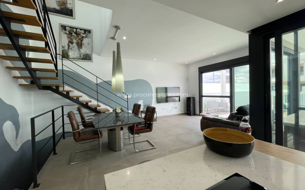 Resale - Villa - Dolores - ZONA NUEVA