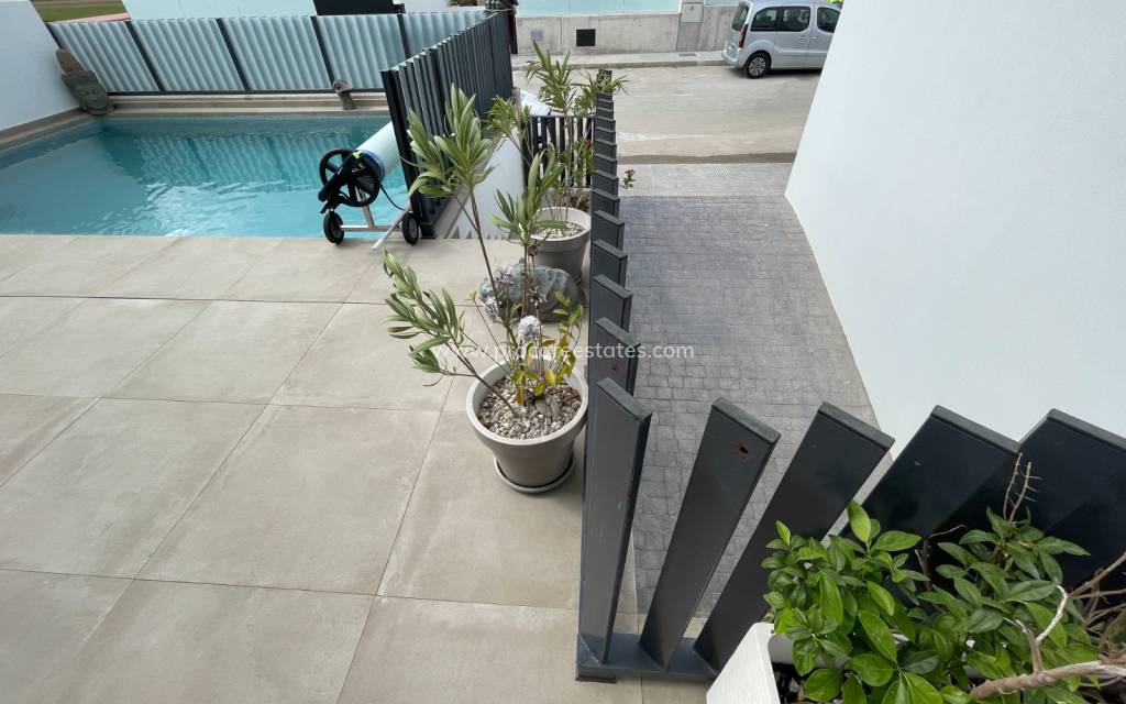 Resale - Villa - Dolores - ZONA NUEVA