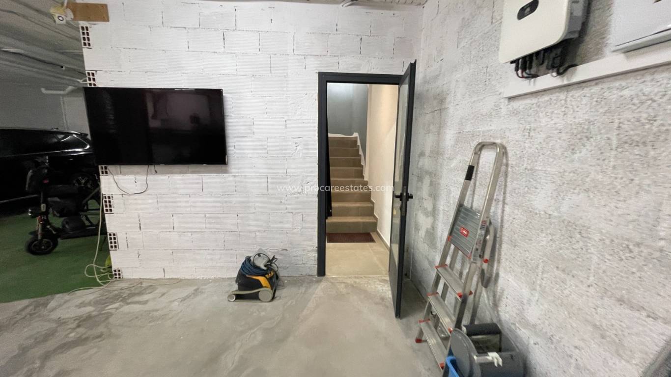 Resale - Villa - Dolores - ZONA NUEVA