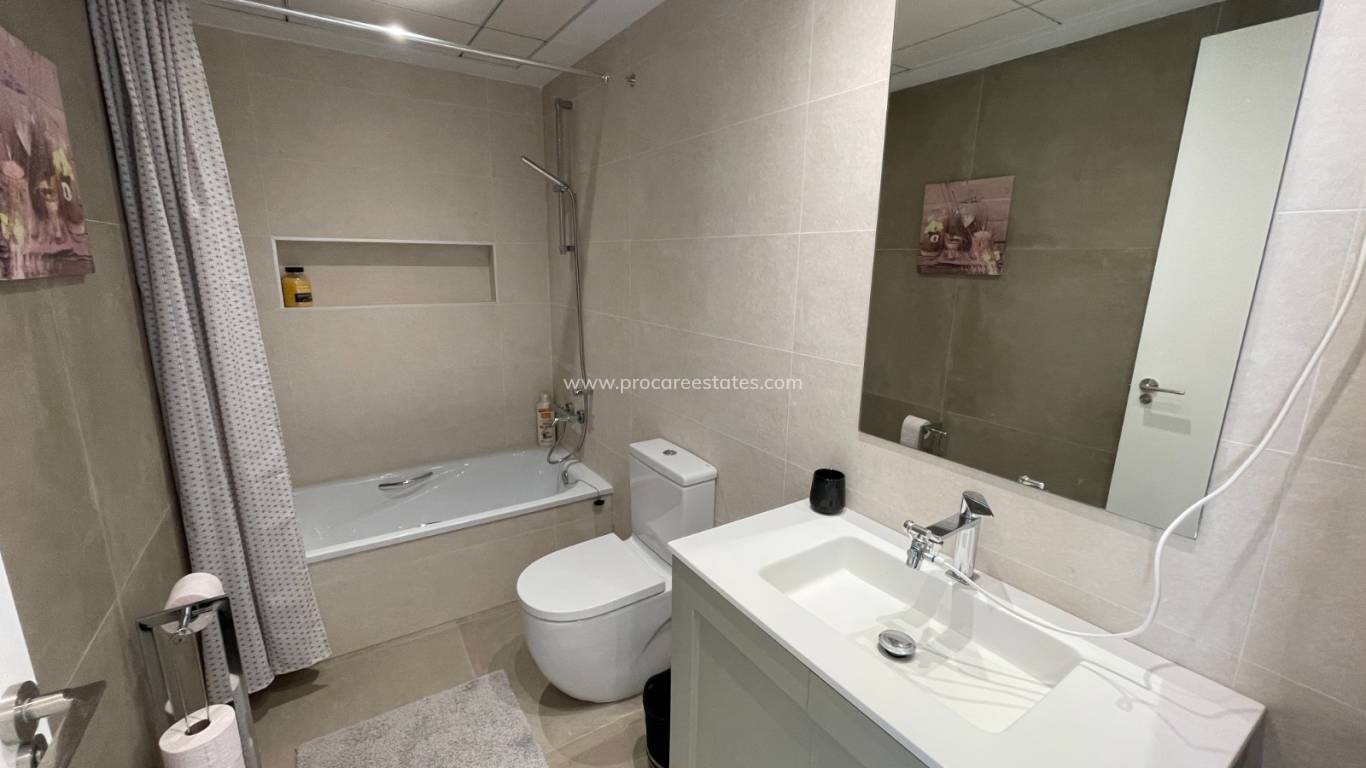 Resale - Villa - Dolores - ZONA NUEVA