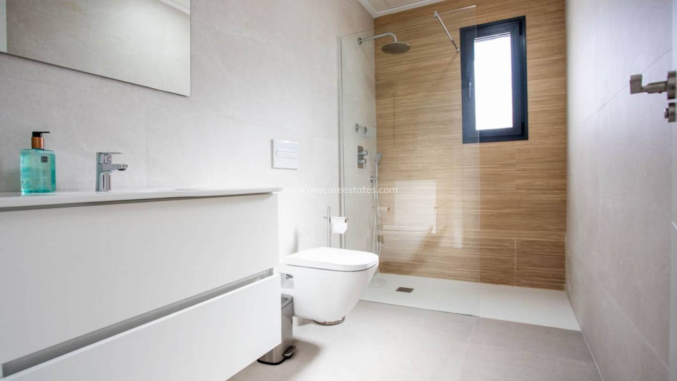 Resale - Villa - Dolores