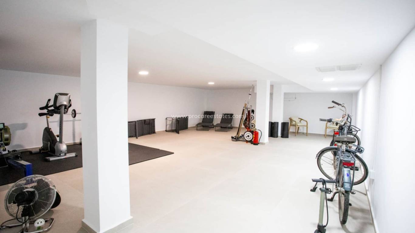 Resale - Villa - Dolores