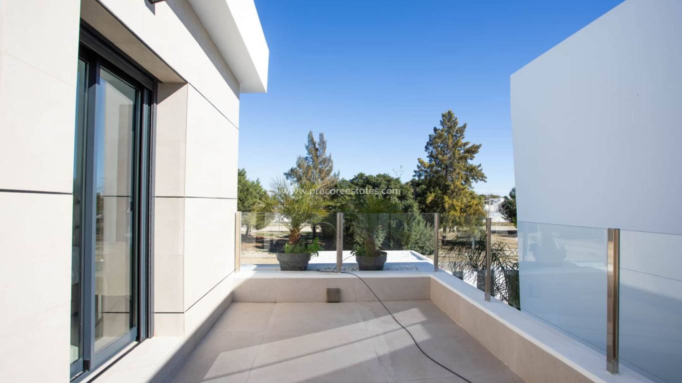 Resale - Villa - Dolores