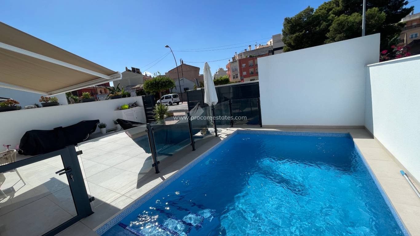 Resale - Villa - Formentera del Segura - Pueblo