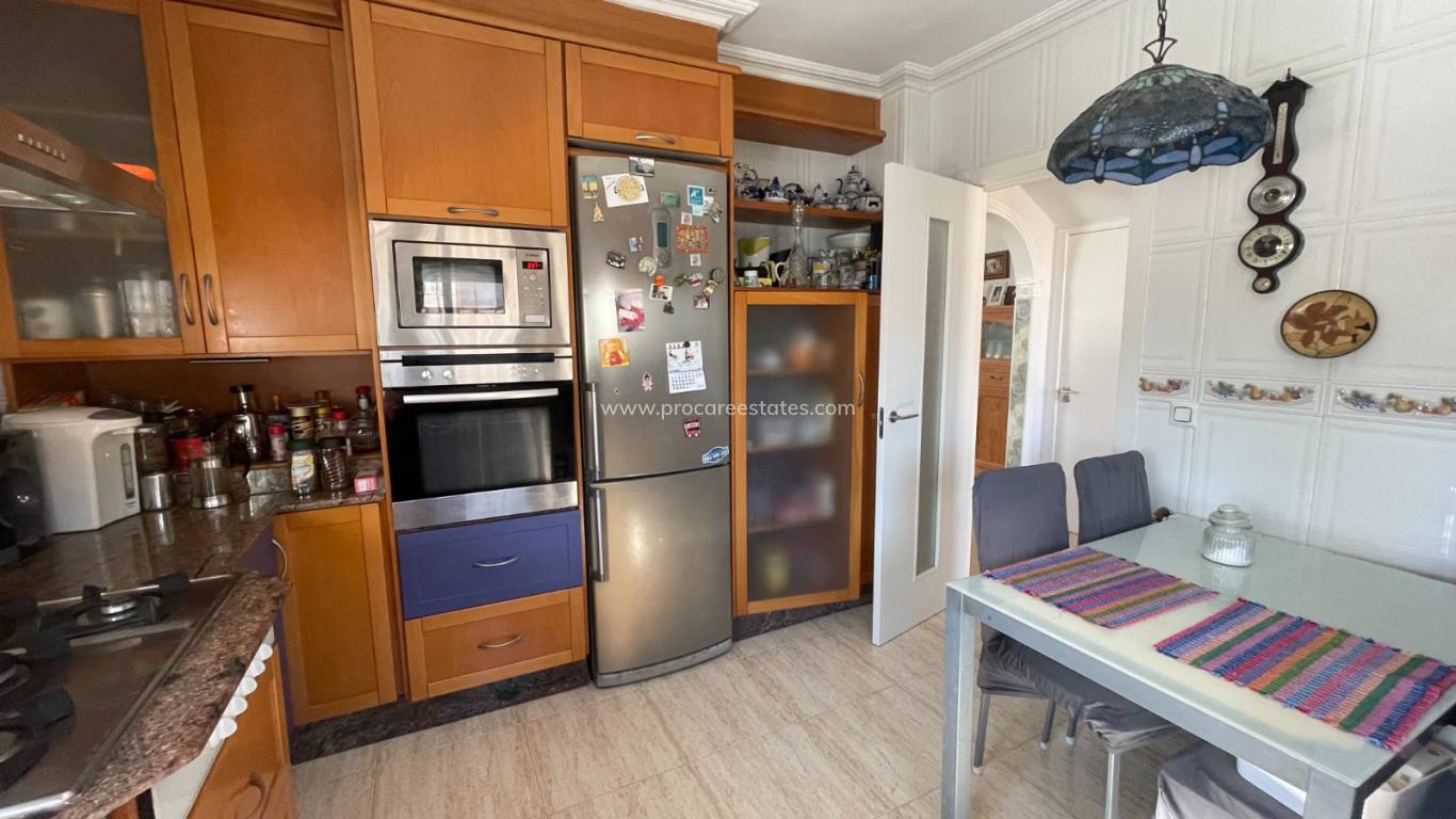 Resale - Villa - Guardamar del Segura - Alicante