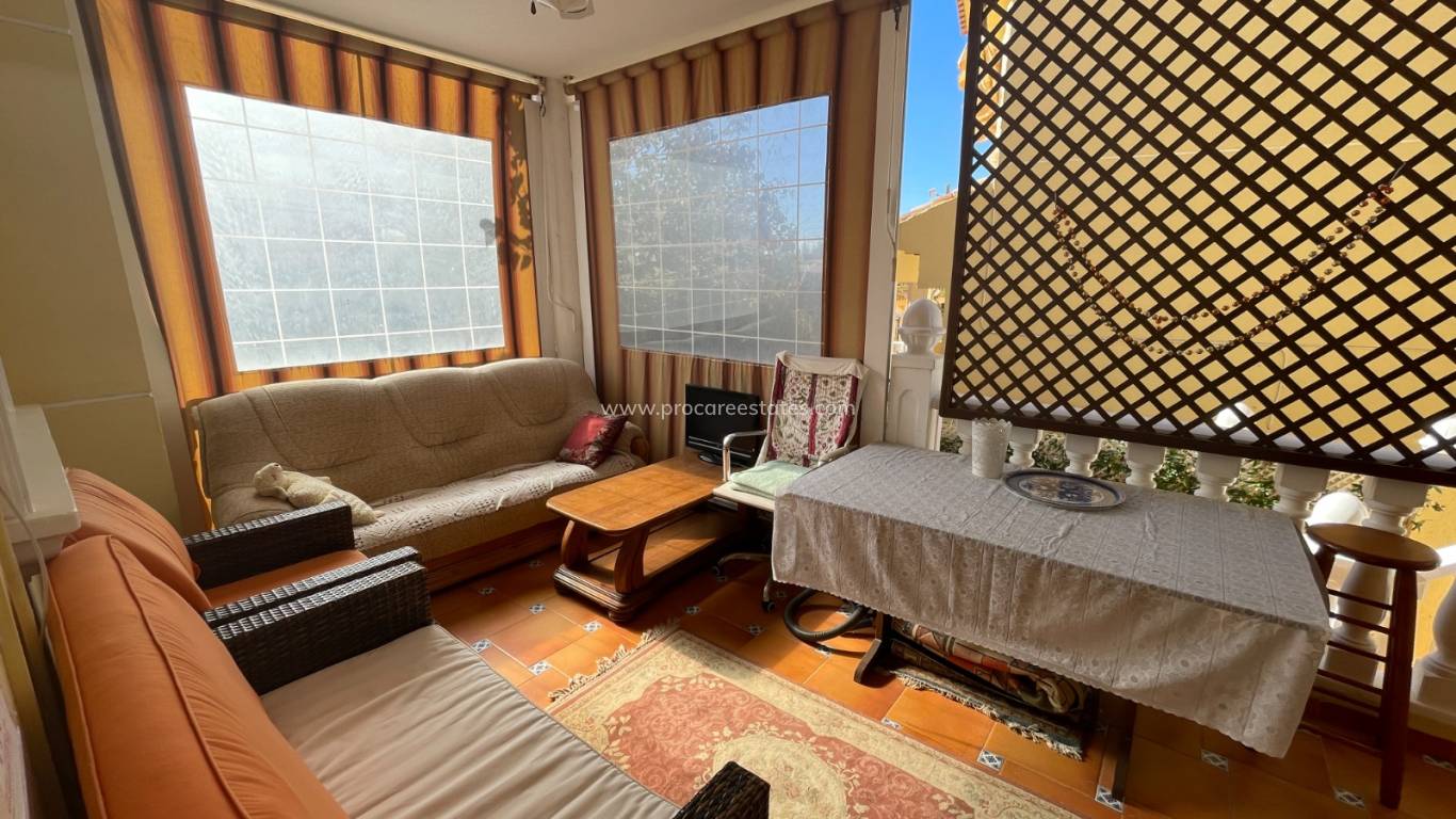 Resale - Villa - Guardamar del Segura - Alicante