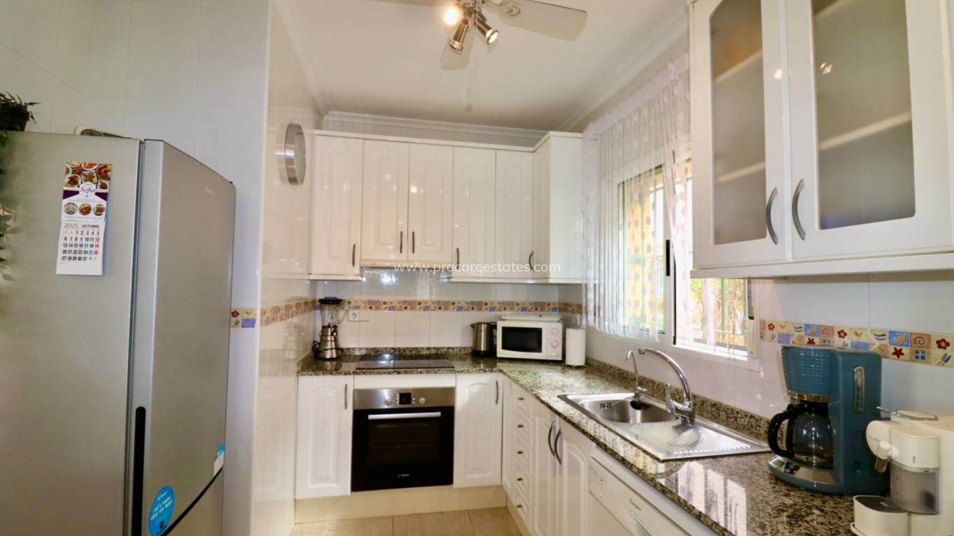 Resale - Villa - Guardamar del Segura - El Raso