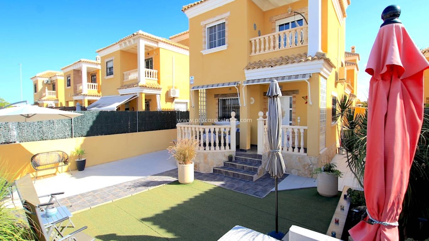 Resale - Villa - Guardamar del Segura - El Raso