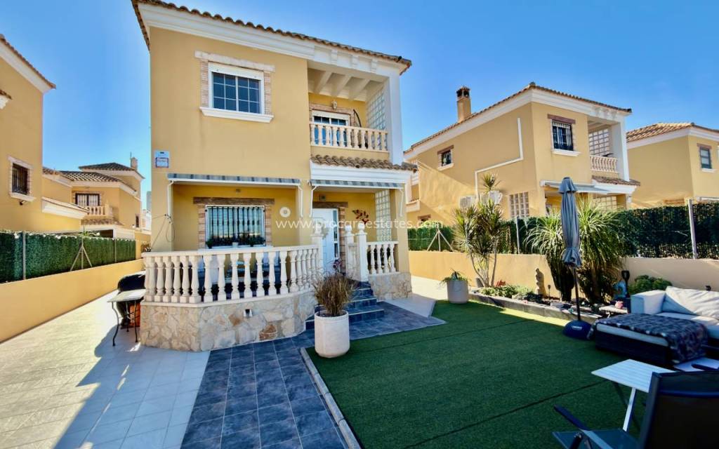 Resale - Villa - Guardamar del Segura - El Raso
