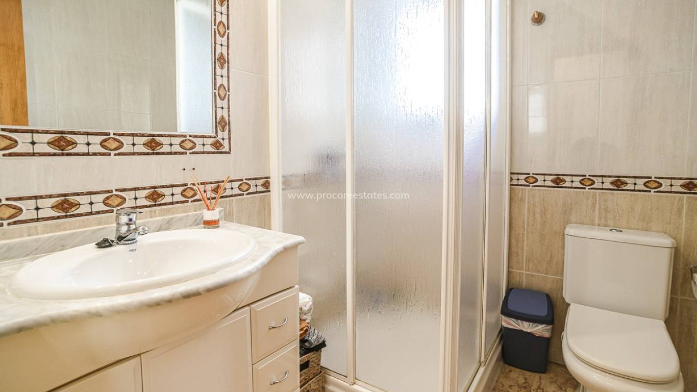 Resale - Villa - Guardamar del Segura - EL RASO