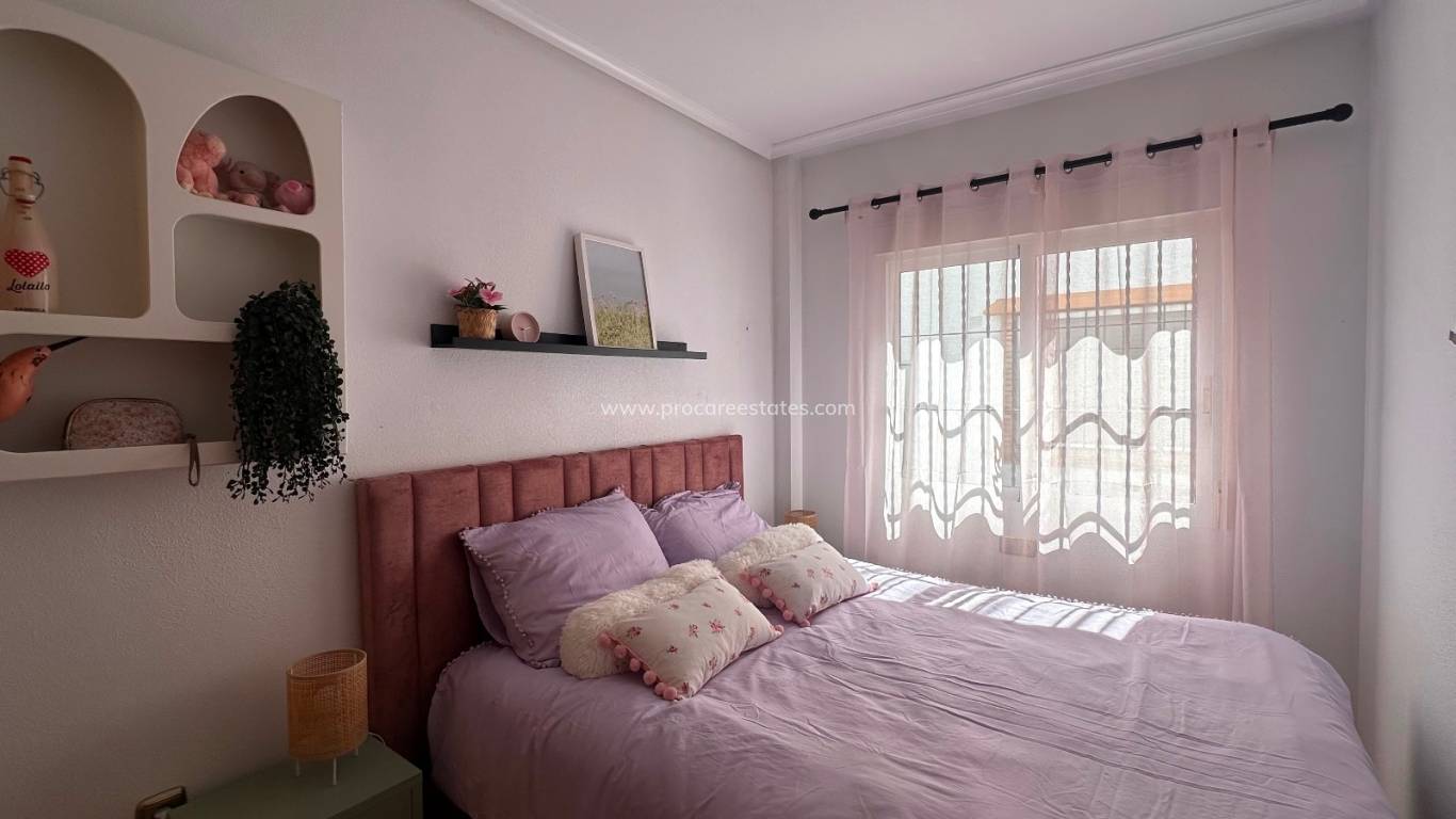 Resale - Villa - Guardamar del Segura - El Raso