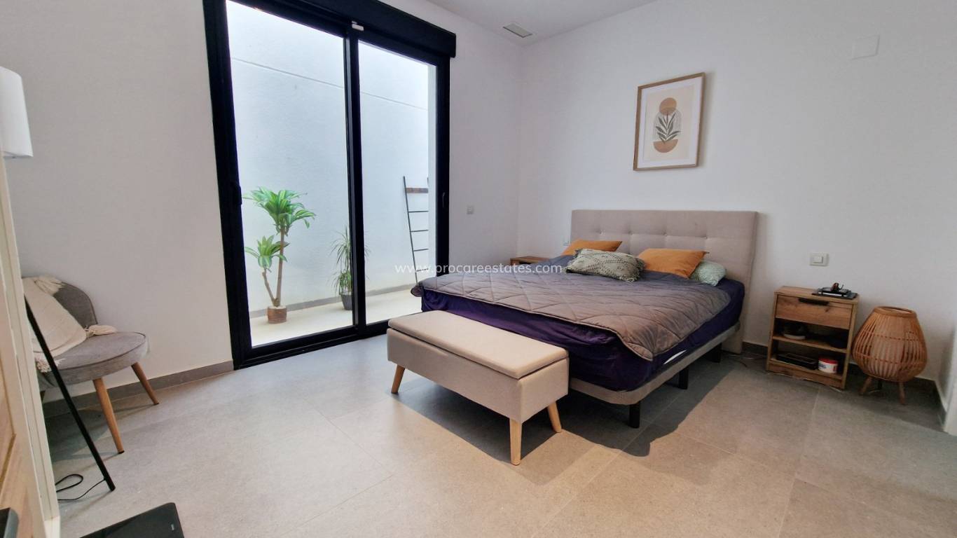 Resale - Villa - Guardamar del Segura - Guardamar Hills