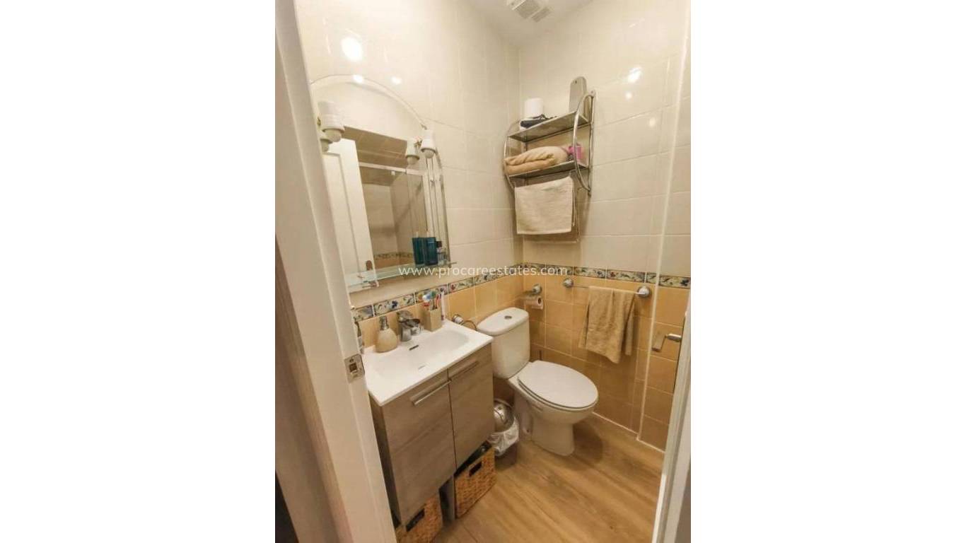 Resale - Villa - Guardamar del Segura - Urb el raso