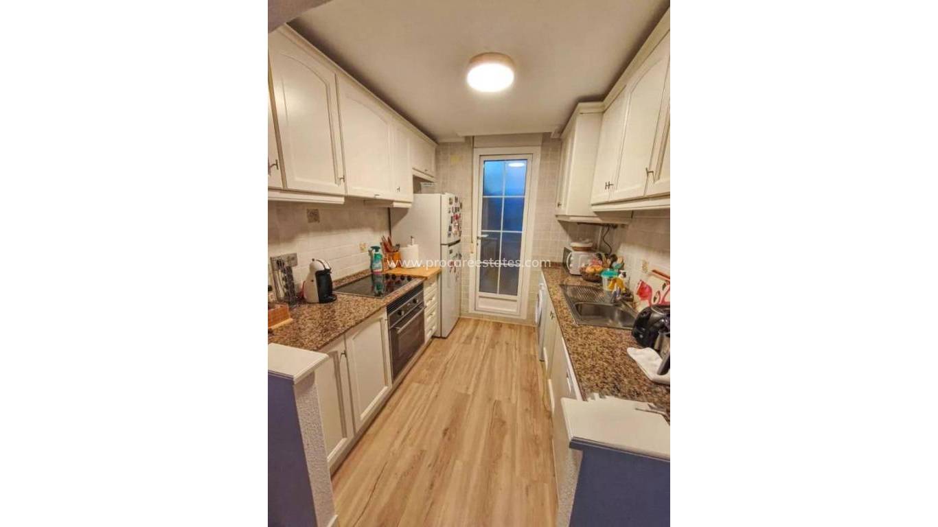 Resale - Villa - Guardamar del Segura - Urb el raso