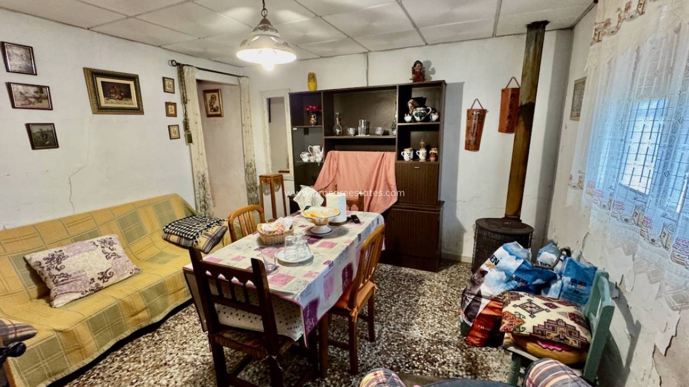 Resale - Villa - Guardamar del Segura