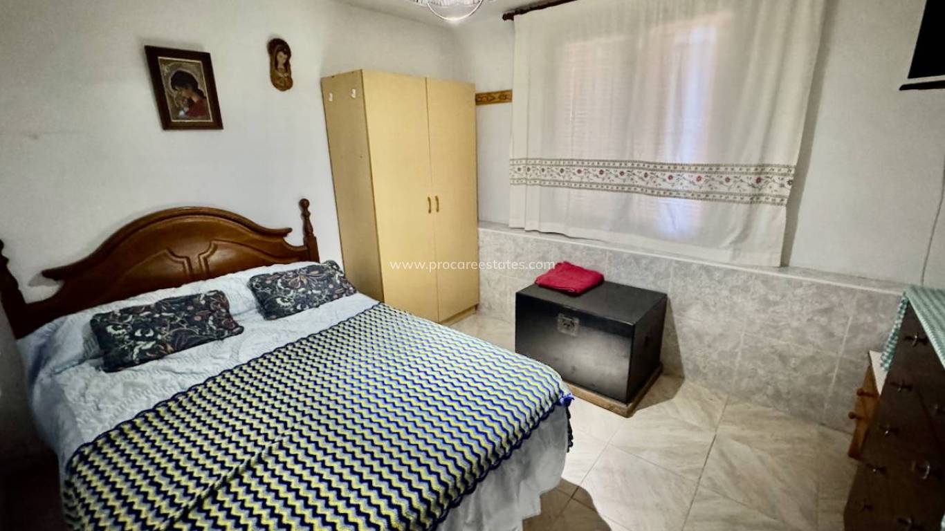 Resale - Villa - Guardamar del Segura