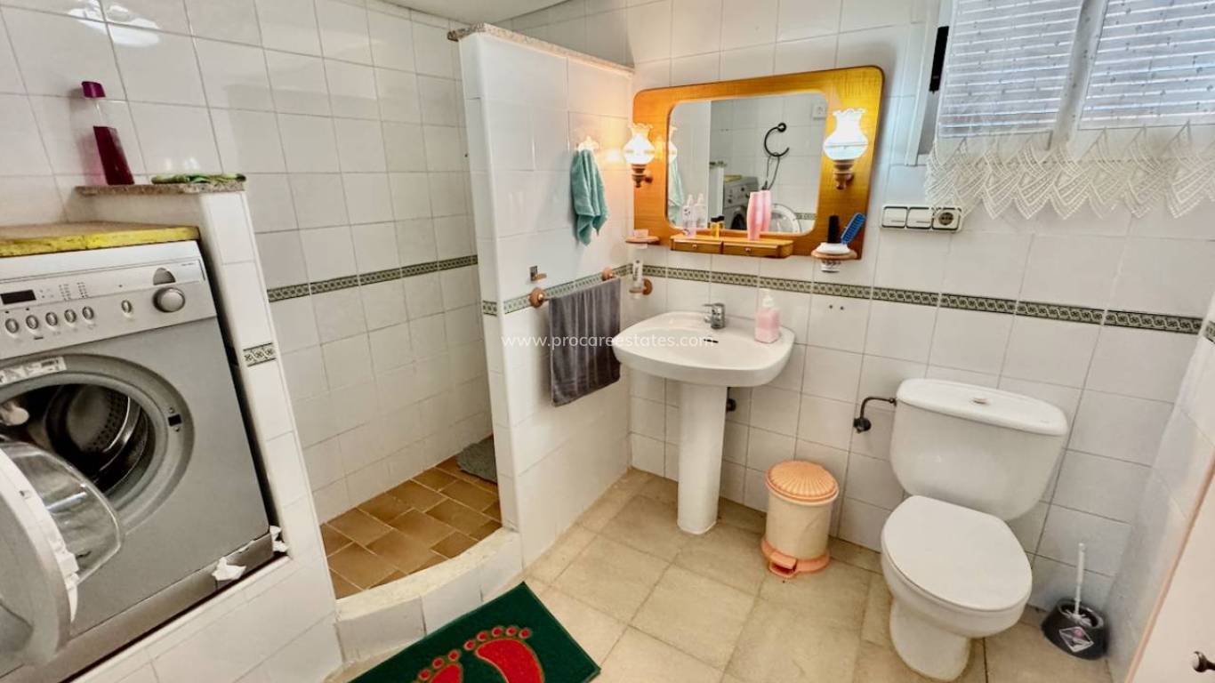 Resale - Villa - Guardamar del Segura