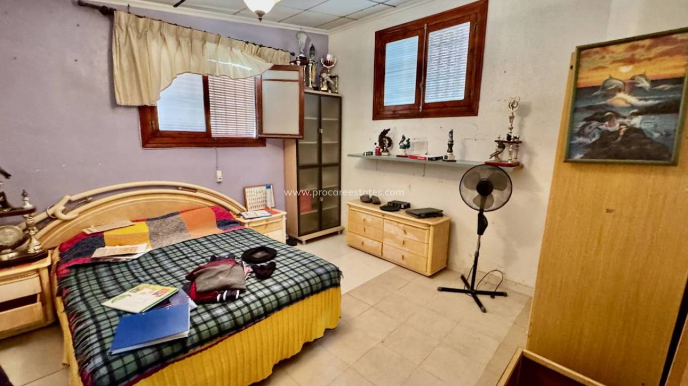 Resale - Villa - Guardamar del Segura