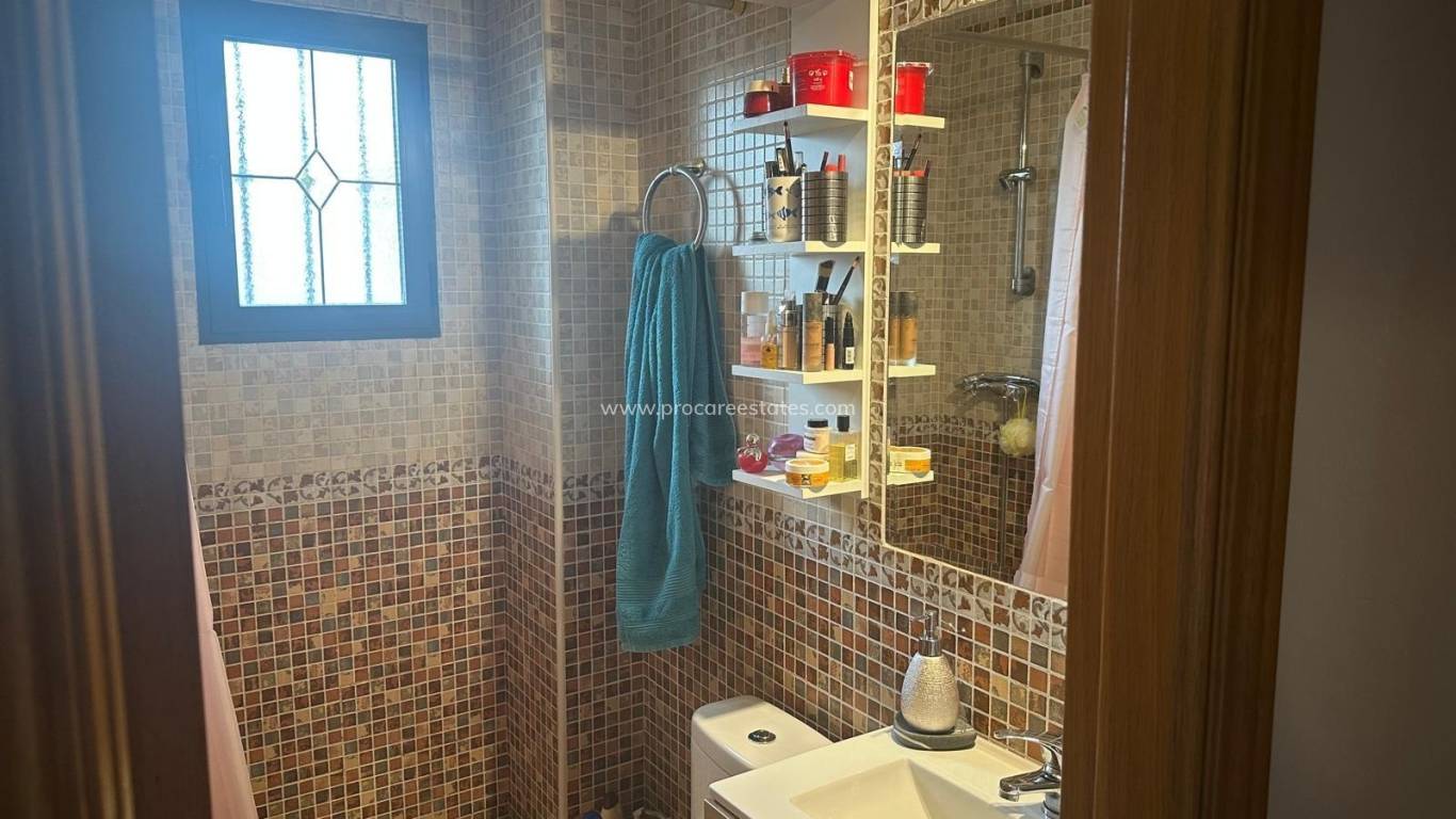 Resale - Villa - Hondon de las Nieves - Urbaniz La Montañosa