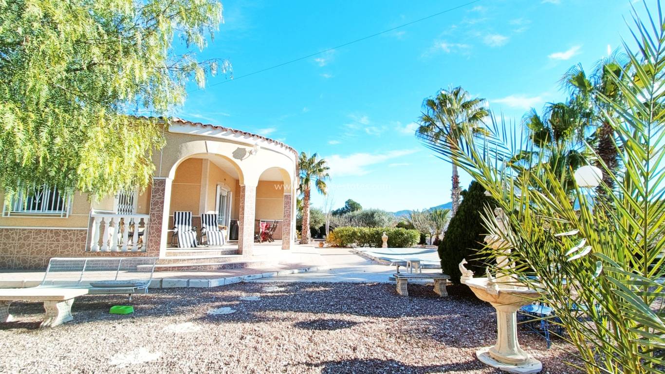 Resale - Villa - Hondon De Los Frailes