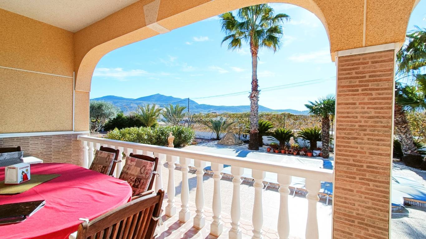 Resale - Villa - Hondon De Los Frailes