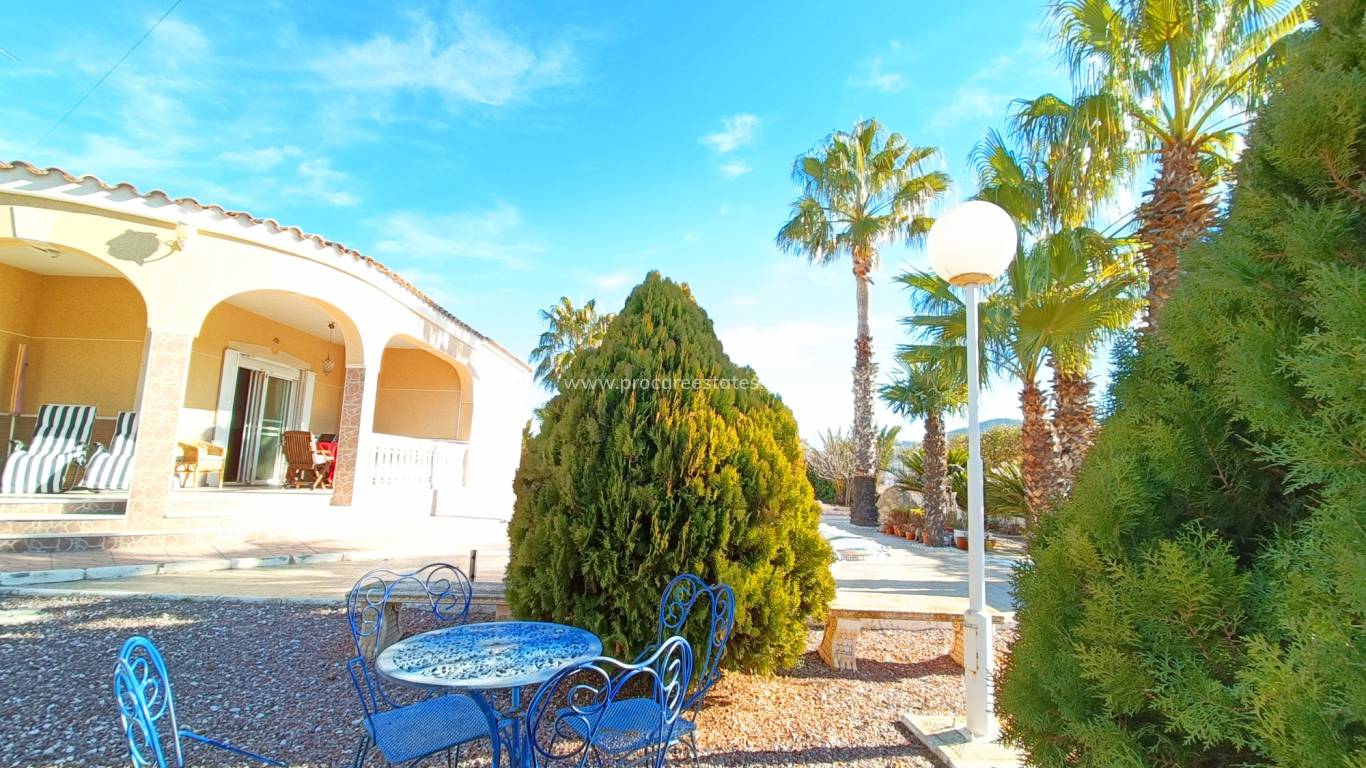 Resale - Villa - Hondon De Los Frailes