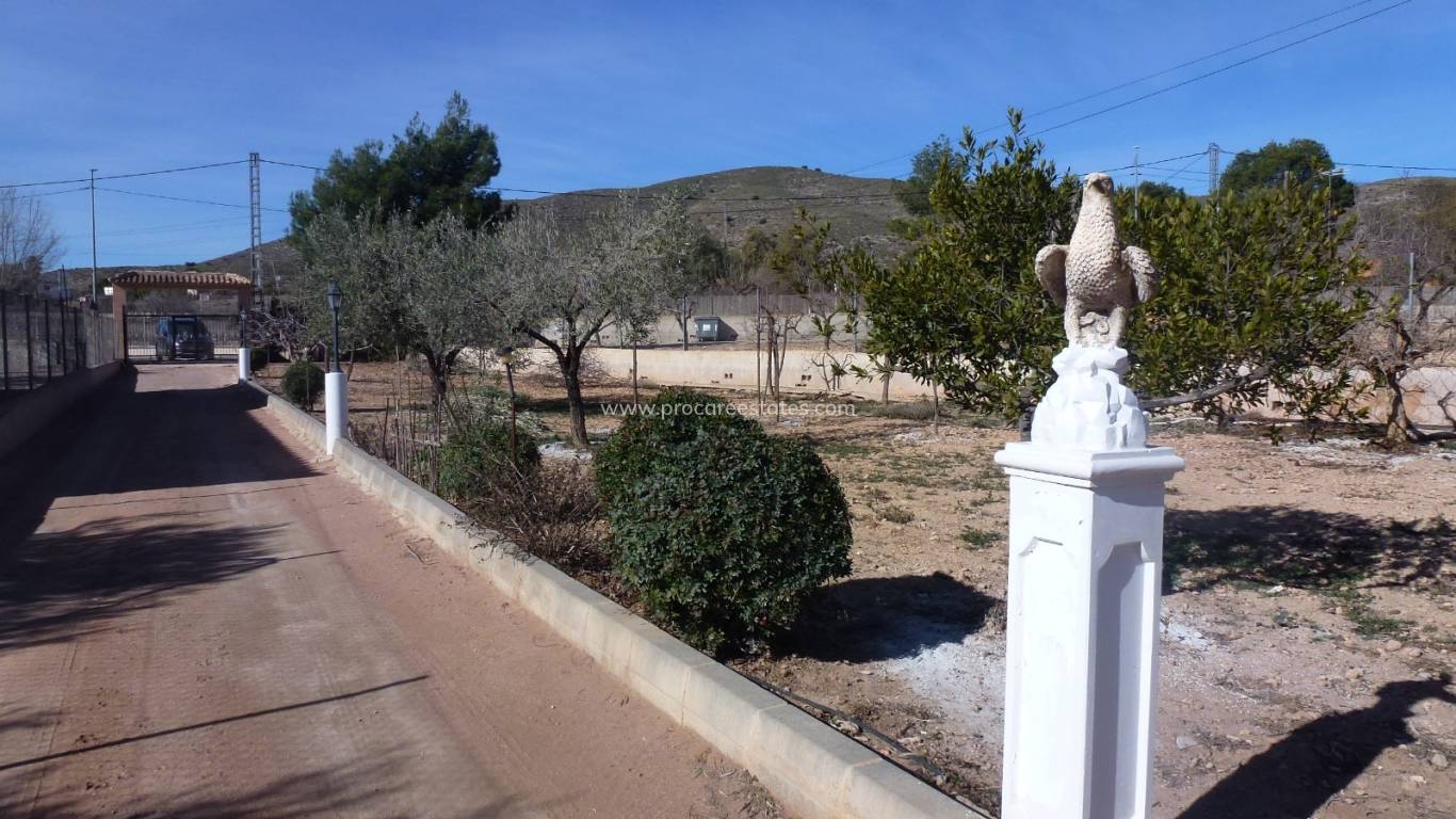 Resale - Villa - Hondon De Los Frailes