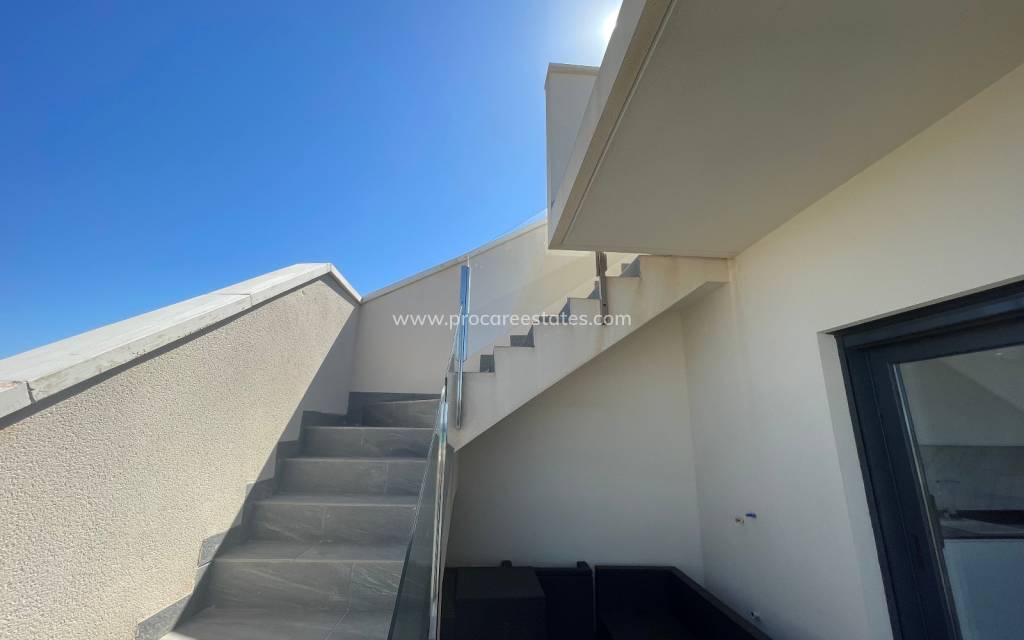 Resale - Villa - La Mata