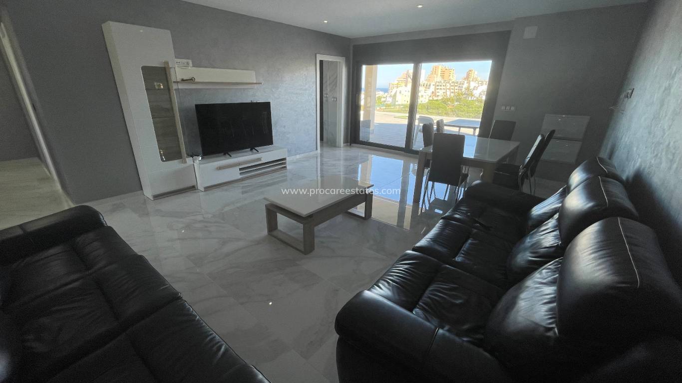 Resale - Villa - La Mata