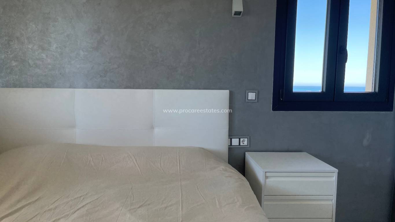 Resale - Villa - La Mata