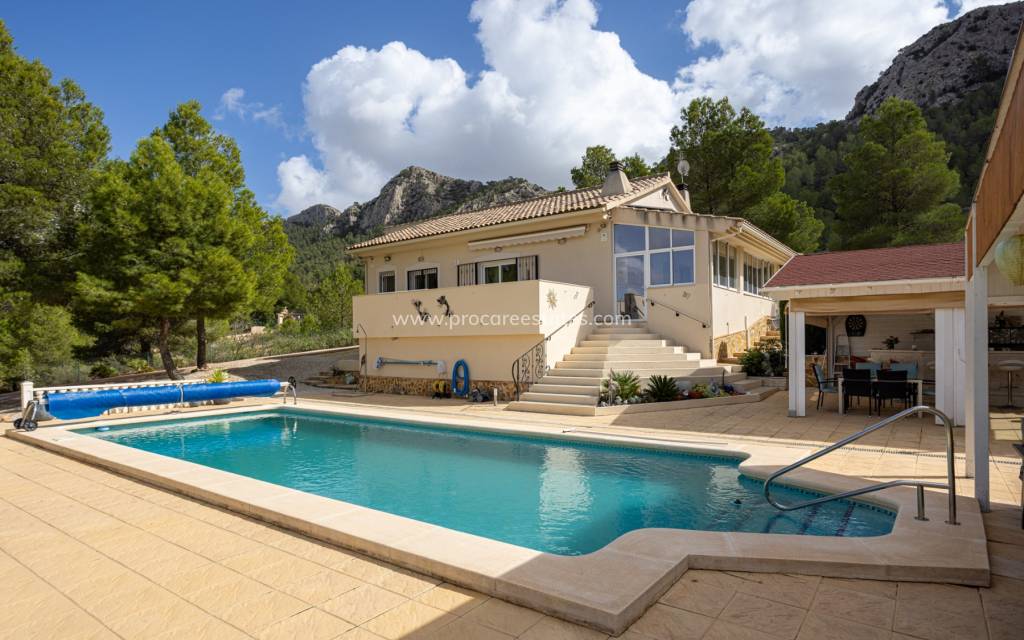 Resale - Villa - La Zarza