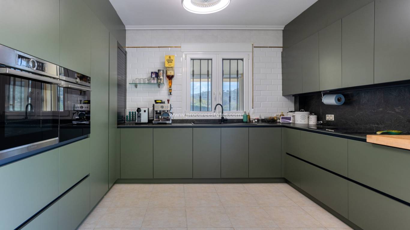 Resale - Villa - La Zarza