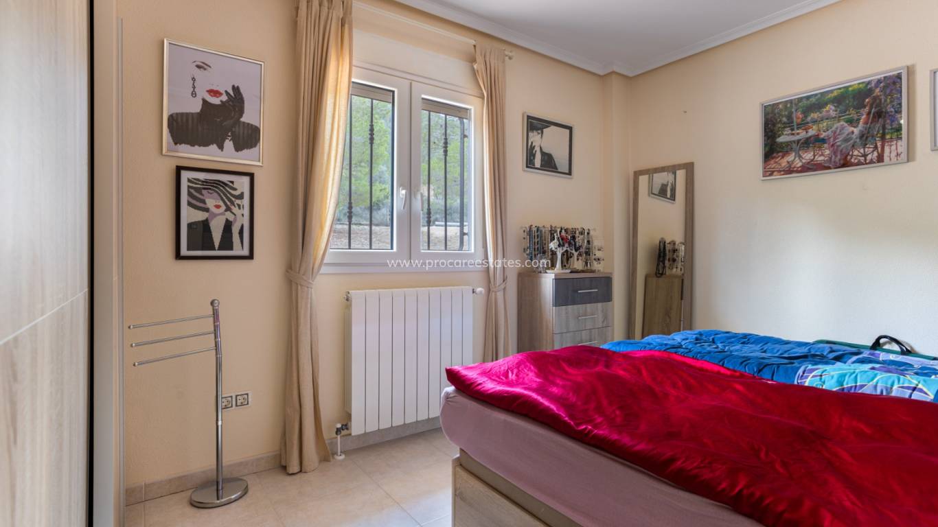 Resale - Villa - La Zarza