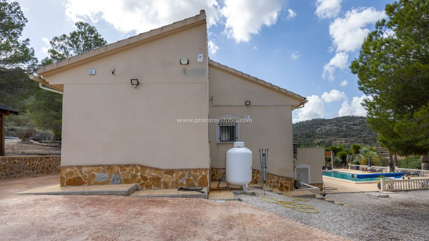 Resale - Villa - La Zarza
