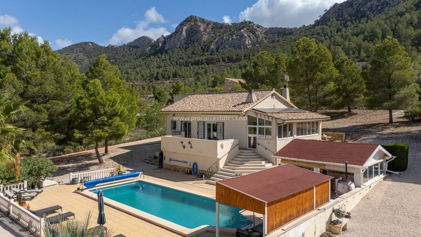 Resale - Villa - La Zarza