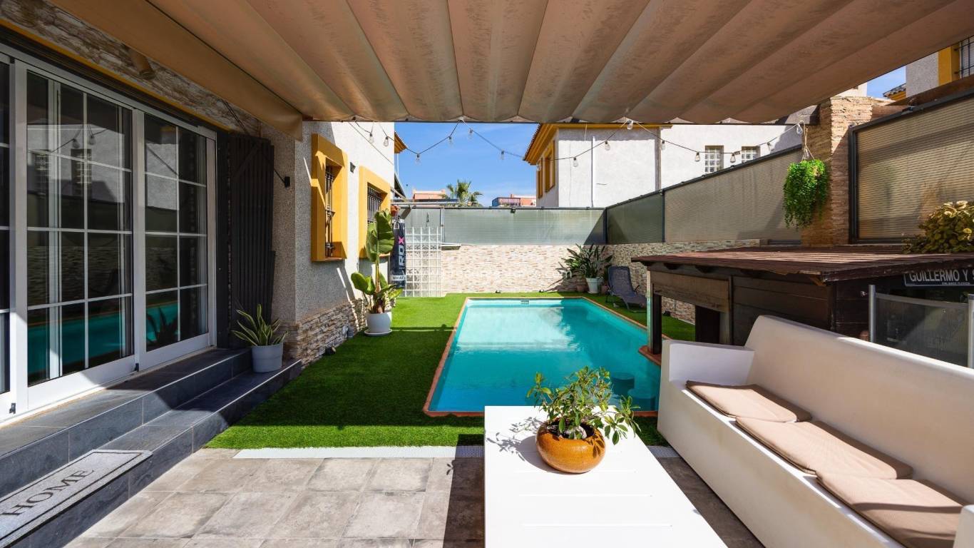 Resale - Villa - Los Montesinos - Costa blanca sur