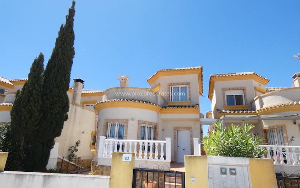 Resale - Villa - Los Montesinos - La Herada