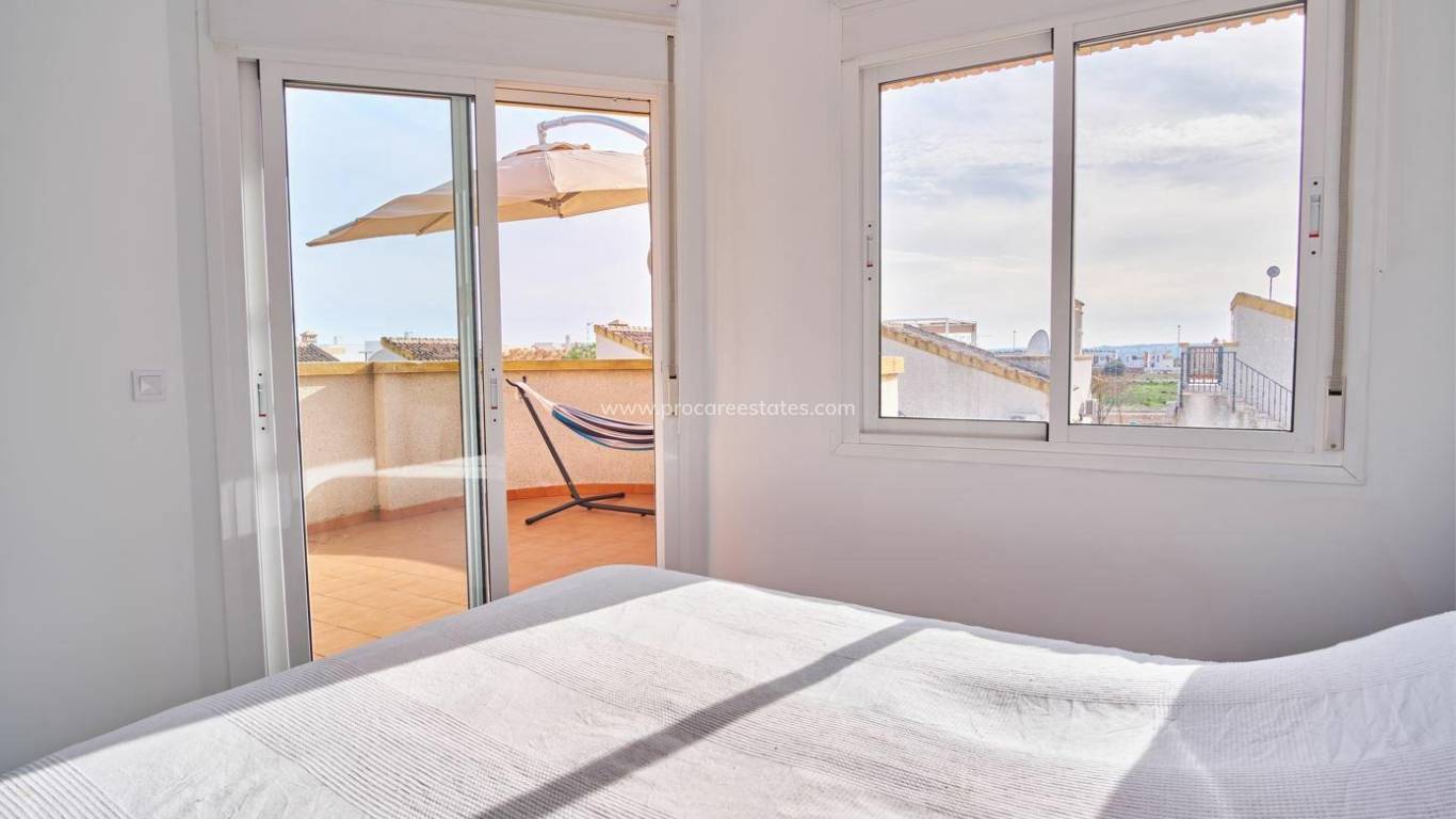 Resale - Villa - Los Montesinos - La Herada